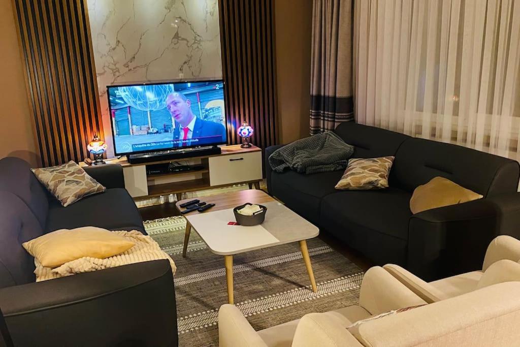 Sisli Osmanbey Taksim Large Terrace, Quietness And Space Apartment Истанбул Екстериор снимка