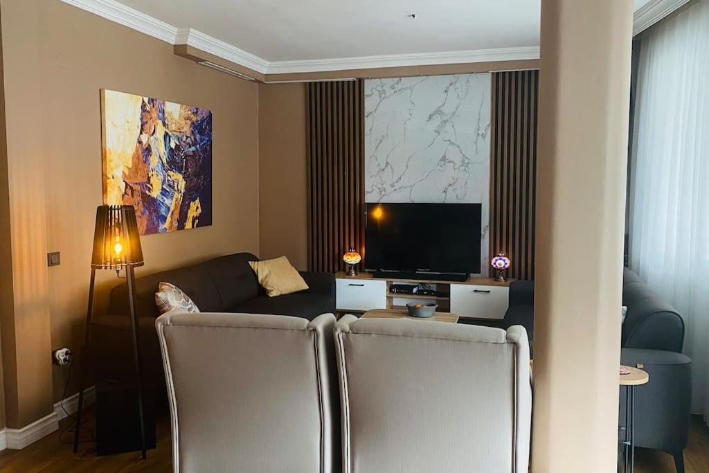 Sisli Osmanbey Taksim Large Terrace, Quietness And Space Apartment Истанбул Екстериор снимка