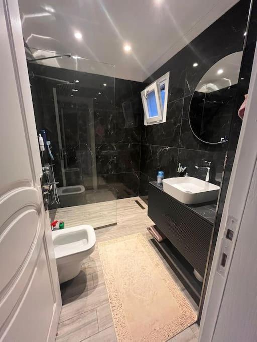 Sisli Osmanbey Taksim Large Terrace, Quietness And Space Apartment Истанбул Екстериор снимка