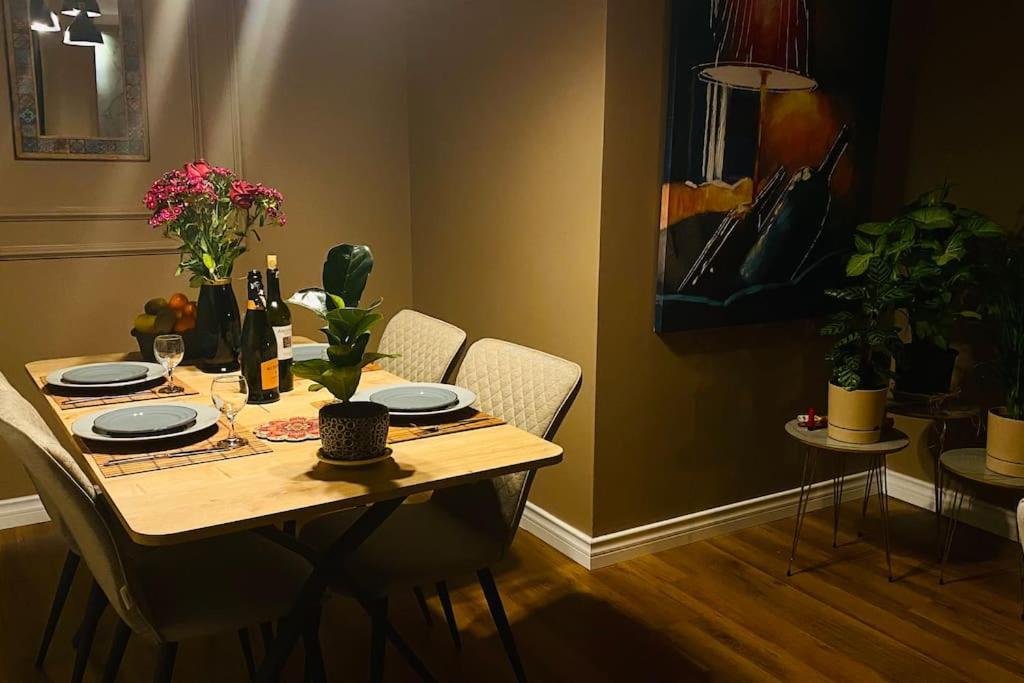 Sisli Osmanbey Taksim Large Terrace, Quietness And Space Apartment Истанбул Екстериор снимка