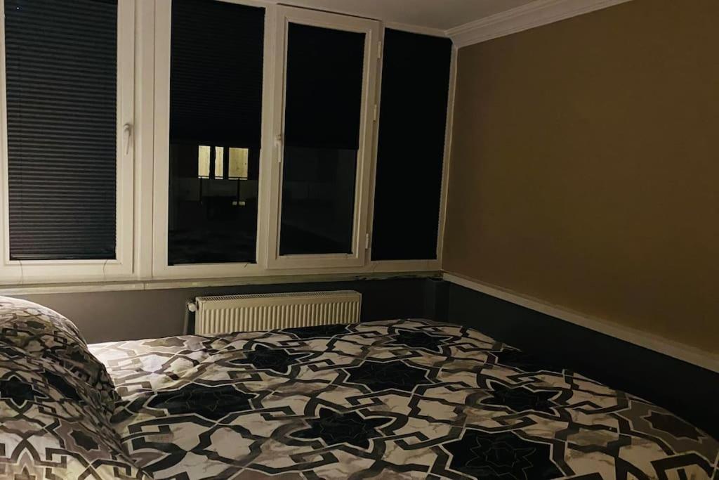 Sisli Osmanbey Taksim Large Terrace, Quietness And Space Apartment Истанбул Екстериор снимка